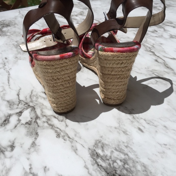 Marc Fisher | red plaid wedge sandals espadrilles - Picture 6 of 7